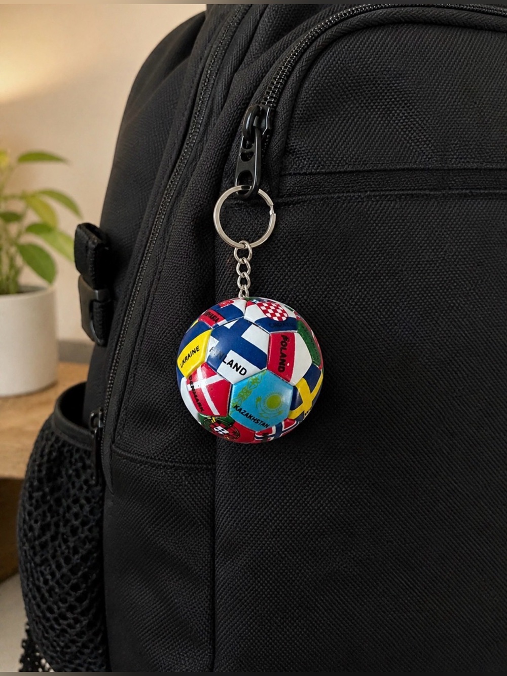 World Cup International Flags FUTBOL Soccer Ball Keychain/Bagcharm